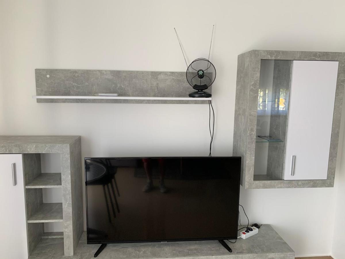 Apartman Ki *